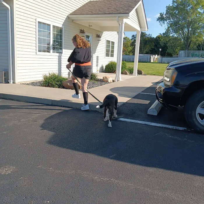 Rising Sun Veterinary Clinic 12