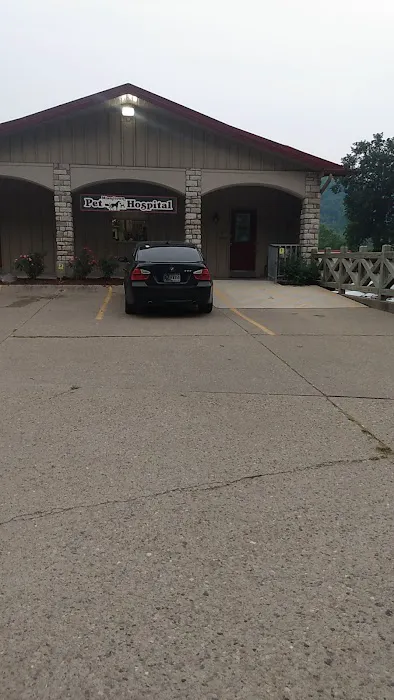 Miamitown Pet Hospital 9
