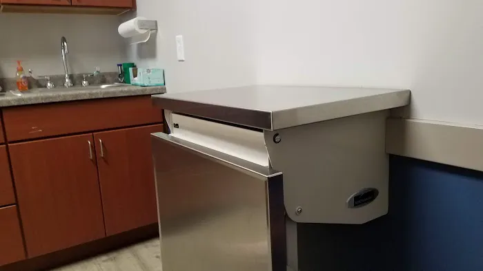 South Creek Animal Hospital 9
