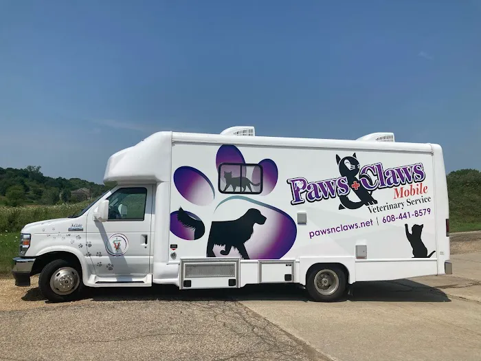 Paws & Claws Mobile Veterinary Service, LLC 1
