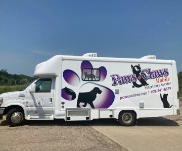 Paws & Claws Mobile Veterinary Service, LLC