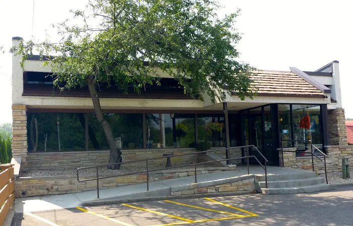 Spring Harbor Animal Hospital 12
