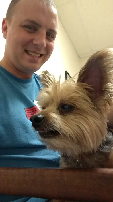 Care Pet Clinic 7