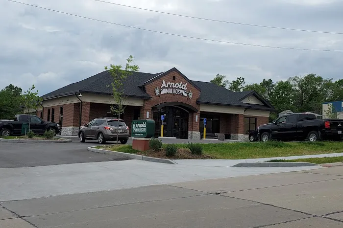 Arnold Animal Hospital 12