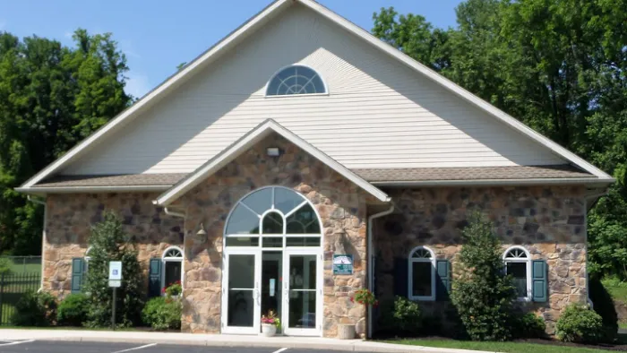 Londonderry Animal Hospital 3