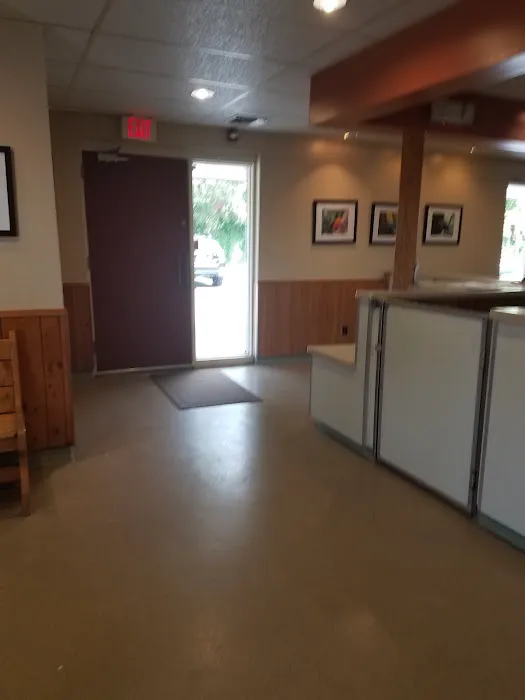 Lakeside Animal Hospital 12