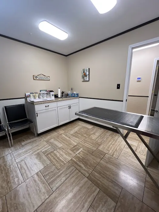 Hedges Veterinary Hospital 5
