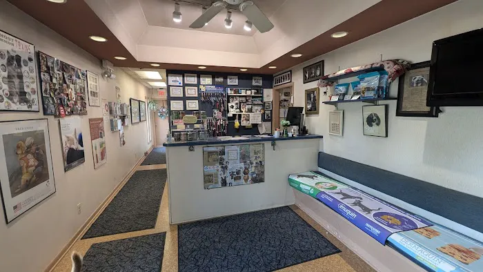 Marengo Animal Hospital 12