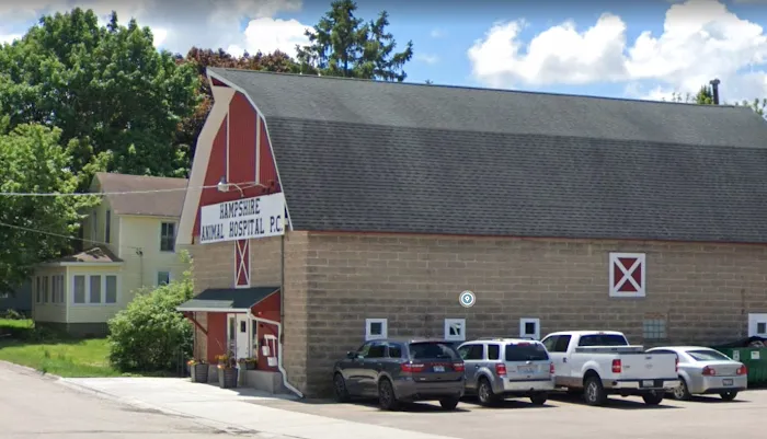 Red Barn Animal Hospital of Hampshire 12