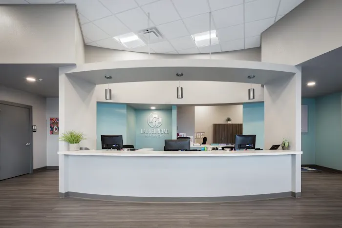 Laurel Road Veterinary Clinic 1