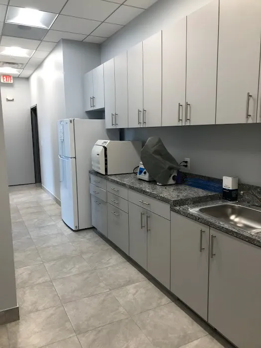 Glenkirk Animal Hospital 6
