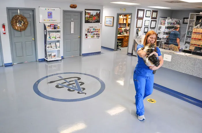 North Jackson Animal Clinic 12
