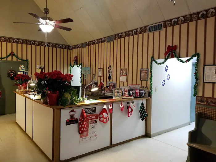 Shelby Animal Clinic 12