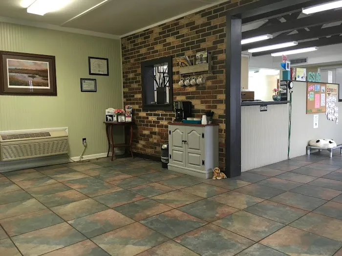 Green Springs Animal Clinic 12