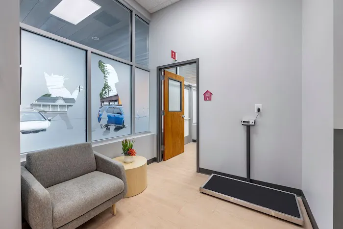 Livewell Animal Urgent Care of East Nashville 12