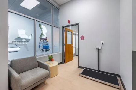 Livewell Animal Urgent Care of East Nashville