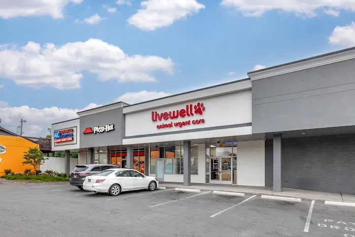 Livewell Animal Urgent Care of East Nashville 12