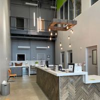 Traveling Tails Veterinary Clinic North Loop 1604 ico
