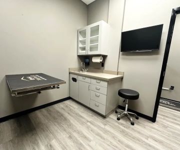 Veterinary Emergency Hospital of Concord (VEHC)