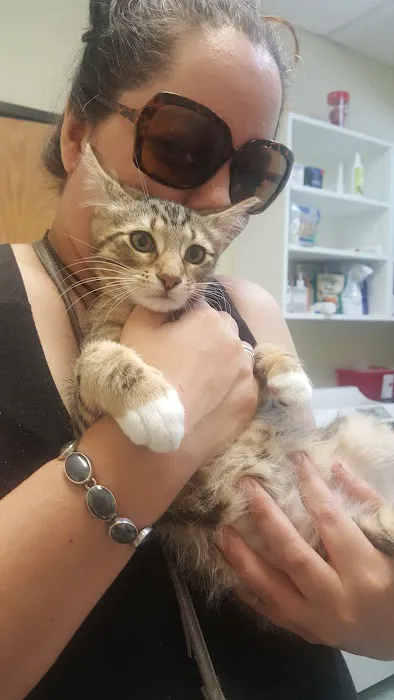 Forest Heights Veterinary Clinic 7
