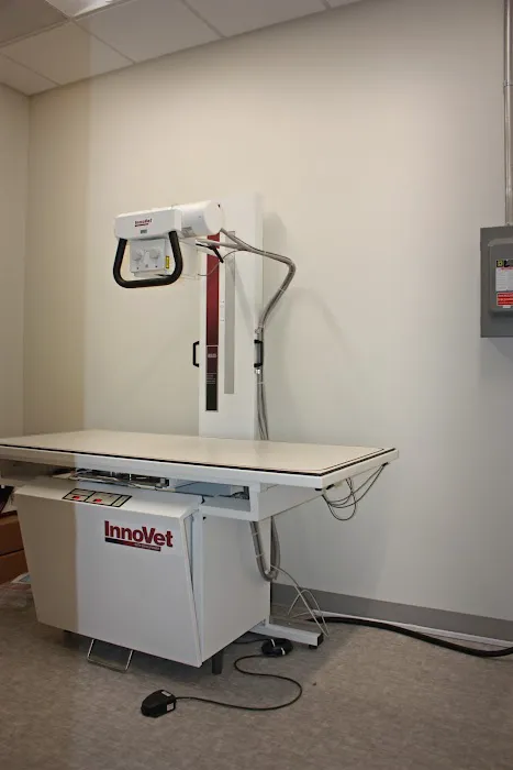 Royle Veterinary Clinic 12