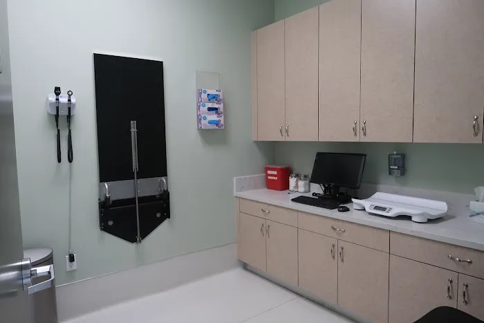 5 Points Companion Animal Hospital 8