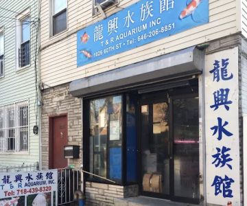 T & R AQUARIUM INC