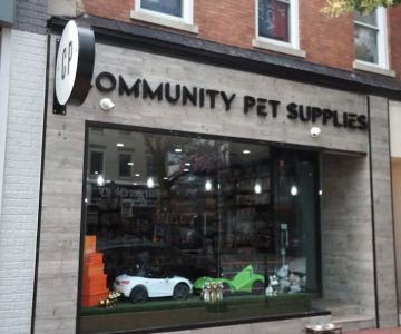 Community Pet Supplies - Huntington Village