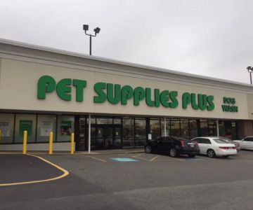 Pet Supplies Plus Woodlyn