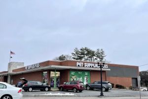 Pet Supplies Plus West Hartford