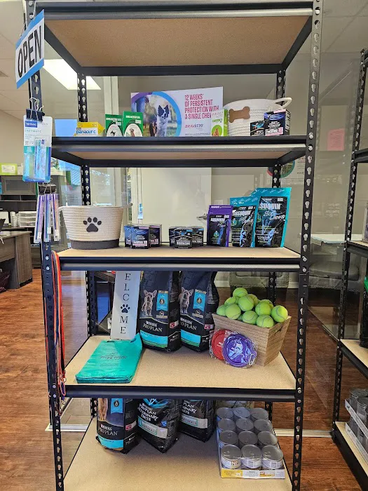 Amazing Pet Wellness Center 7