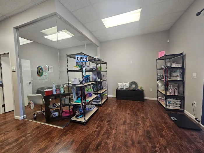 Amazing Pet Wellness Center 1