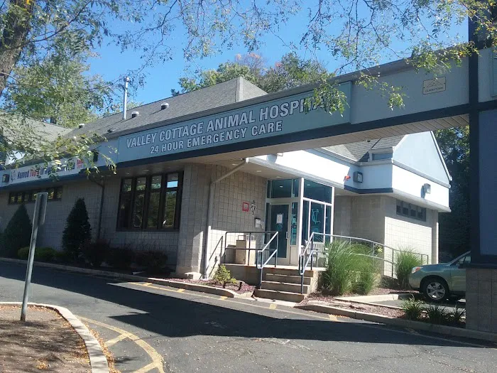 Valley Cottage Animal Hospital 5
