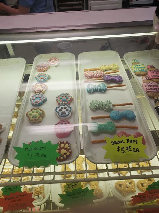 Canine Cookies N Cream Dog Bakery 1