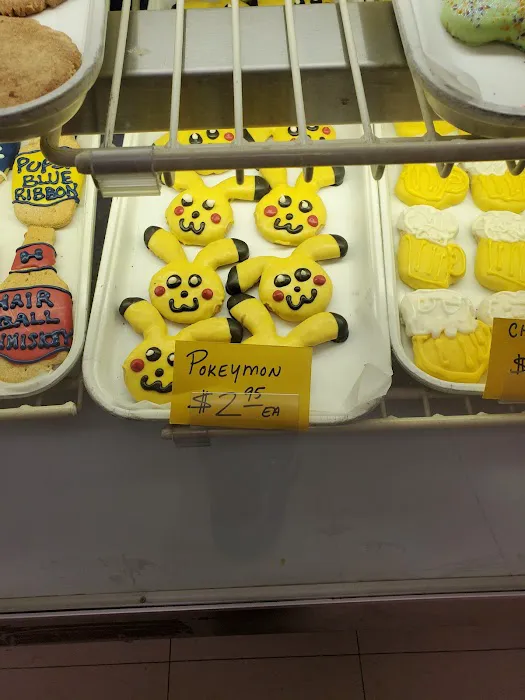Canine Cookies N Cream Dog Bakery 8