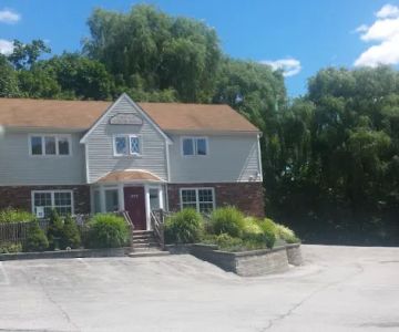 Hudson Valley Veterinary Hospital