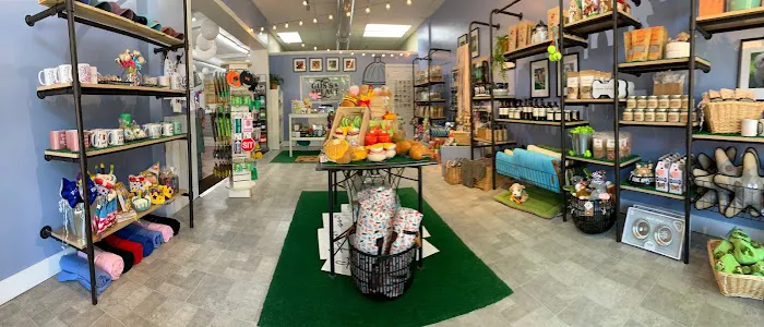 Gus's Place Dog Store 5