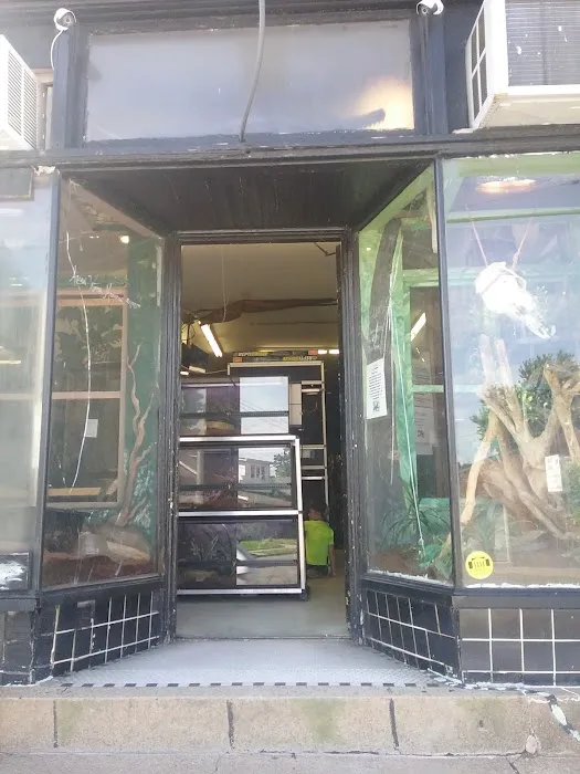 Exotic A.R.C. (Amphibian Reptile Center) 10