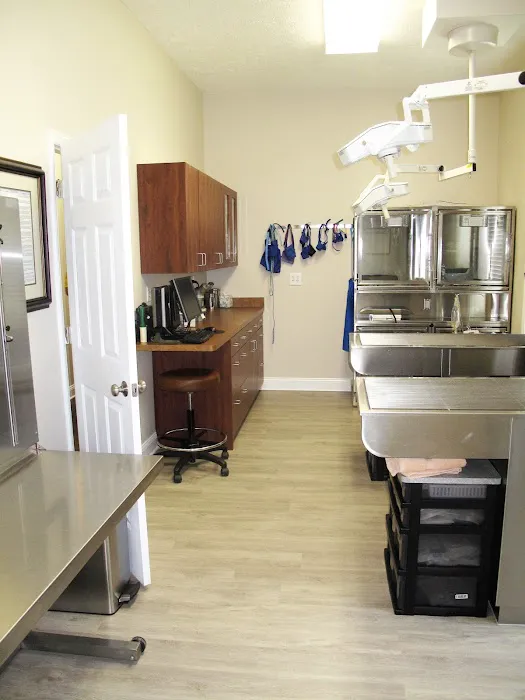 Pinehills Veterinary Hospital 1