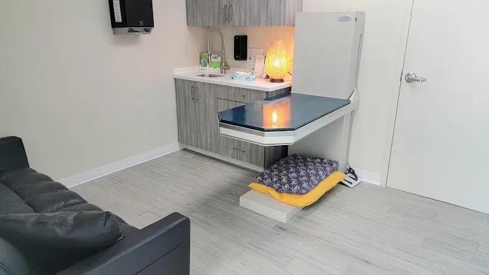 Canyon Ridge Animal Hospital 6