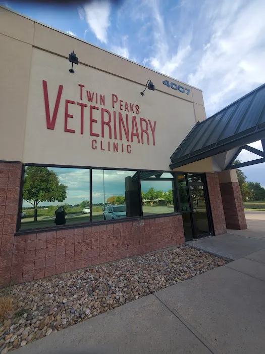 Twin Peaks Veterinary Clinic 10