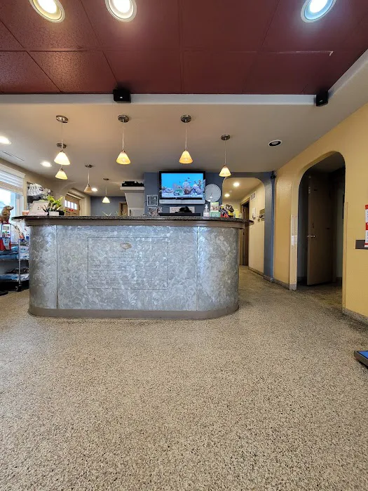 Loveland Veterinary Clinic 8