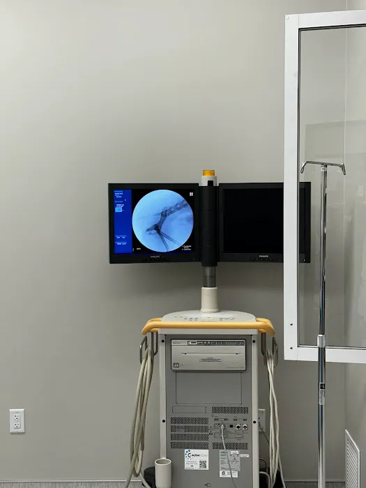 North Springs Veterinary Referral Center 9