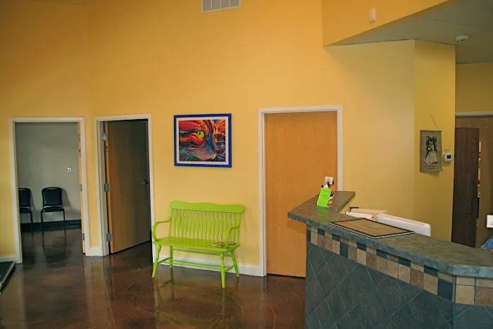Oak Hill Animal Hospital 8