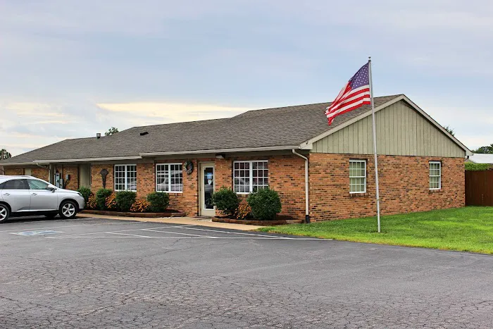 Warrick Veterinary Clinic - Newburgh Plaza 7