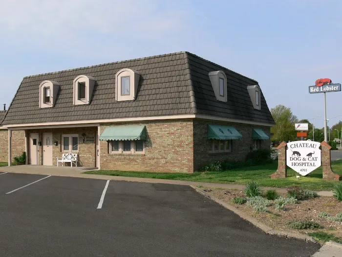 Chateau Dog & Cat Hospital 1