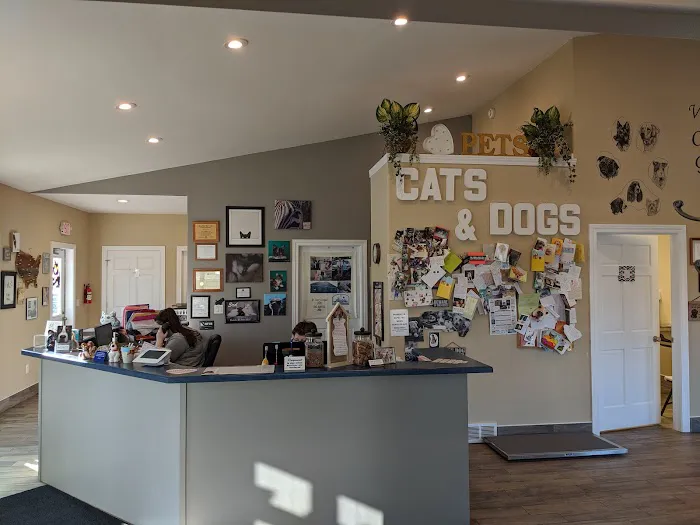 Pardeeville Veterinary Hospital 8