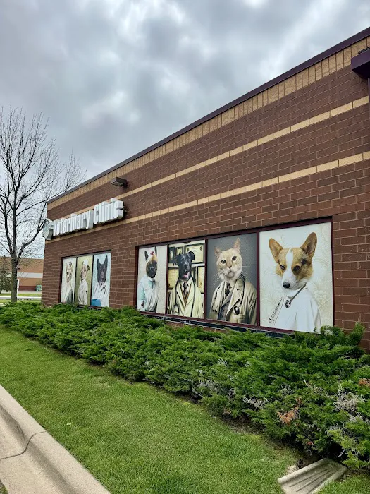 North Paws Veterinary Clinic- General Practice and Urgent Care 7