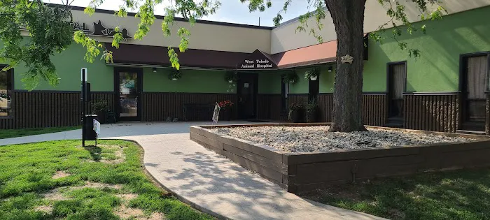 West Toledo Animal Hospital 6