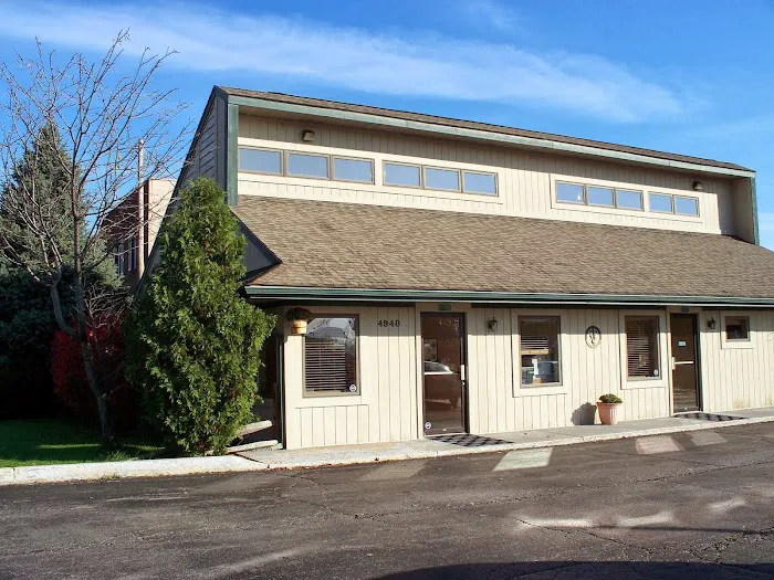 Shoreland Animal Hospital 9